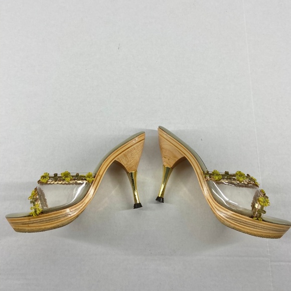 ✖️SOLD✖️Betsey Johnson Clear Wooden  Polly Open - Picture 4 of 5